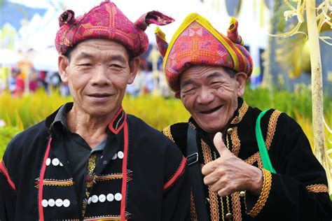 Here is the translation and the malay word for first impression: My First Impression Of Sabah, Malaysia | Sabah, Malaysian ...