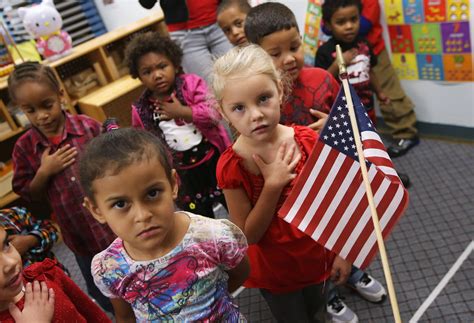 Fla Teacher Suspended For Forcing Th Grader To Participate In Pledge Of Allegiance