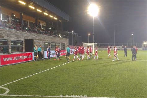 Watch every single almere city matches live streaming online for free. Wedstrijd Almere City FC onderbroken door vechtpartij - HV-Almere