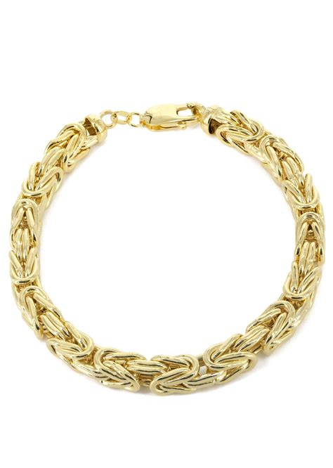Personalize your golden assets and be the one everybody is talking about. Italian Mens Bizantine Bracelet 10K Yellow Gold - FrostNYC