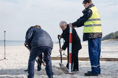 Inwestycja na mierzei wiślanej ma ożywić gospodarkę regionu i pomóc w rozbudowie portu w elblągu. Po co Polska robi przekop Mierzei Wiślanej 2019? [POWODY ...