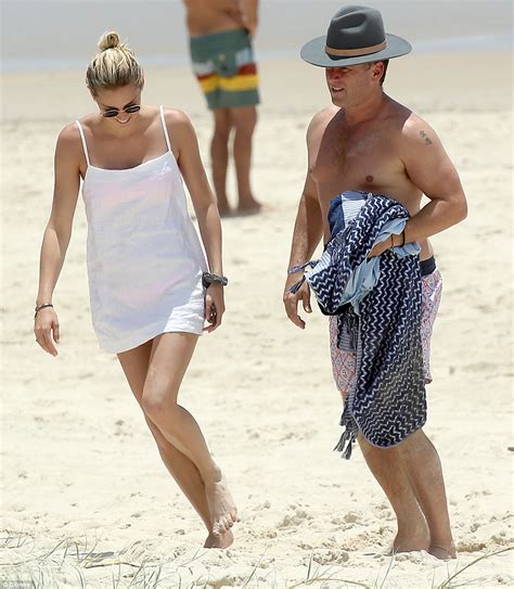 Karl Stefanovic Hits The Beach With Jasmine Yarbrough Daily Mail Online