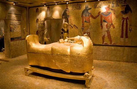 Images Show King Tutankhamun S Tomb In Colour For The Vrogue Co