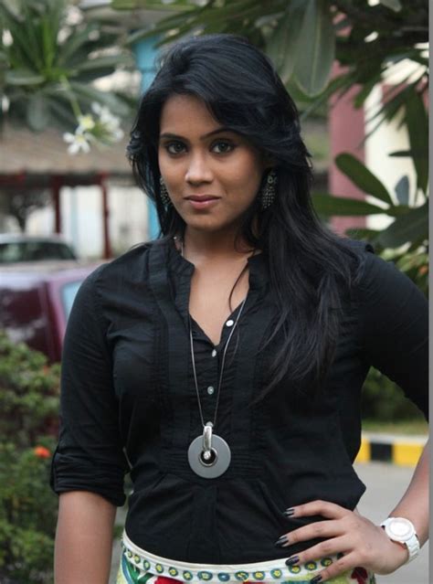 Thulasi Nair Wiki Biography Dob Age Height Weight Affairs And