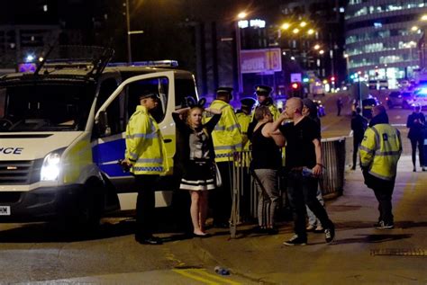 Manchester Arena Video Shows Chaos Of Ariana Grande Manchester Bombing