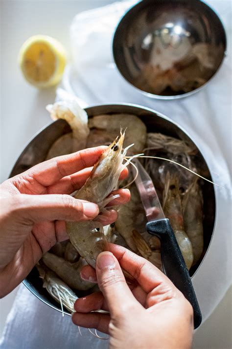How To Peel And Devein Head On Shrimp — A Certain Aesthetic