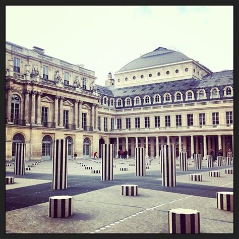 Les Colonnes De Buren Palais Royal - Colonnes de Buren | Paris site, Life is an adventure, Palais royal