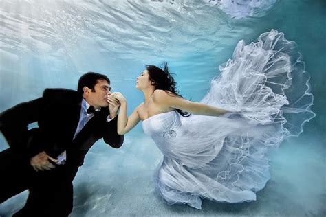 Incredible Underwater Wedding Photographs Celebs And Fashion Mag