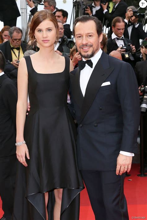 Ma vogliamo dire che stefano accorsi e la moglie bianca vitali a venezia 76 sono il ritratto della felicità? Stefano Accorsi et sa femme Bianca Vitali - Montée des ...