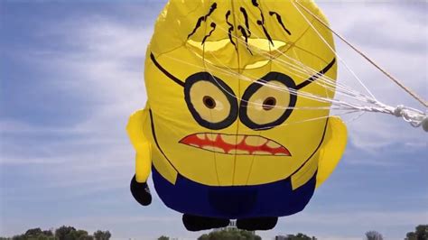 5 meter minion inflatable kite youtube
