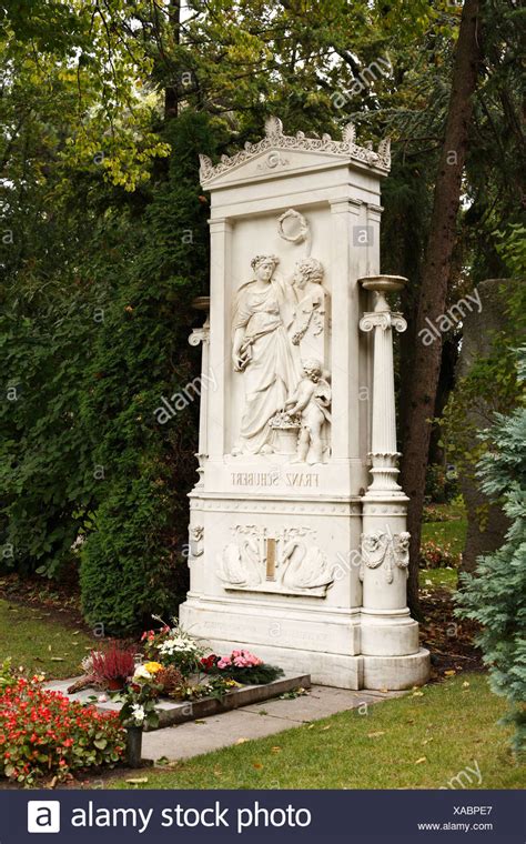 Schubert Grave High Resolution Stock Photography And Images Alamy