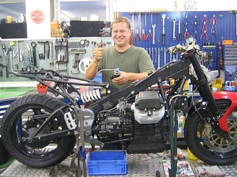The engine produces a maximum peak output power of 91.00 hp (66.4 kw) @ 7800 rpm and. motoschmitz: Produktkatalog