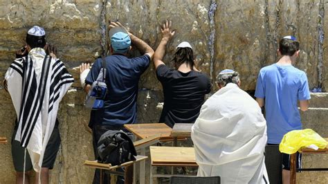 Understanding The Significance Of The Western Wall Prayer Request