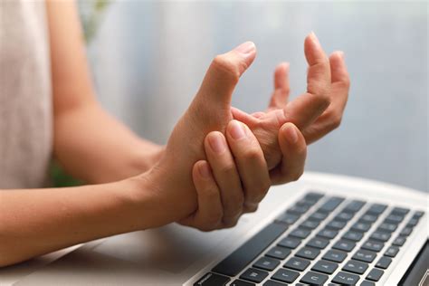 Understanding And Preventing Repetitive Strain Injuries Rsi Revere