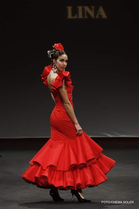 Trajes De Flamenca En Sevilla Vestidos De Flamenca Trajes De