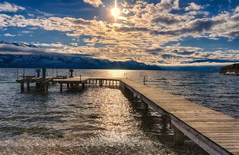 Okanagan Lake In Kelowna British Columbia Outdoor Aesthetic Scenic