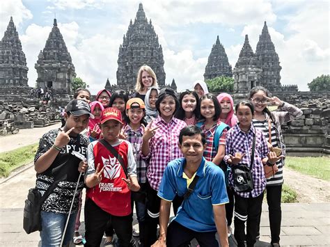8 Interesting Things To Do And See In Yogyakarta Prambanan Temples