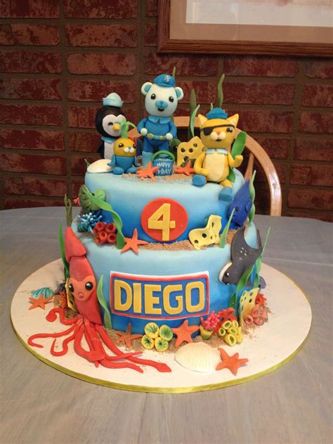 Octonauts Birthday Cake With Disney Characters Made Out Of Fondant