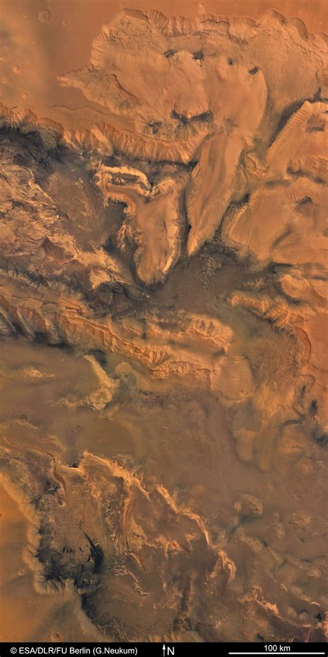 Mars Seen From Heaven Valles Marineris This Image Of The Center Of