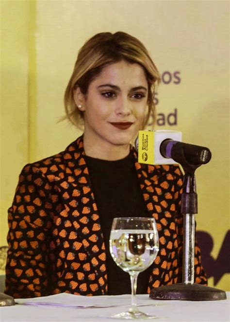 Martina stoessel biography, age, height, weight, boyfriend, family, wiki & more. Martina Stoessel Weight Height Shoe Size