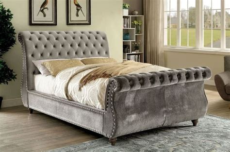 7 Best Tufted Sleigh Beds To Create A Stylish Bedroom