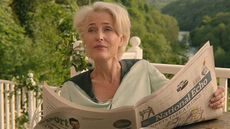 Cinebuzz · Sex Education Gillian Anderson Revela Que Descartou Roteiro