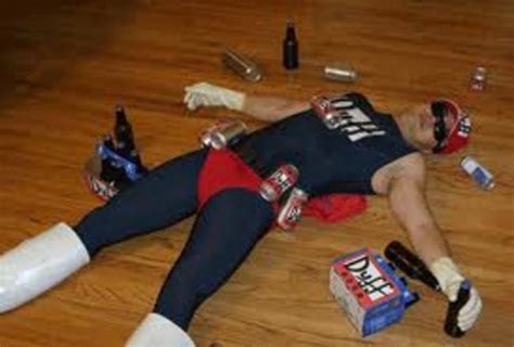 18 Of The Worst Drunken Halloween Costume Moments Of All Time Gallery Ebaum S World