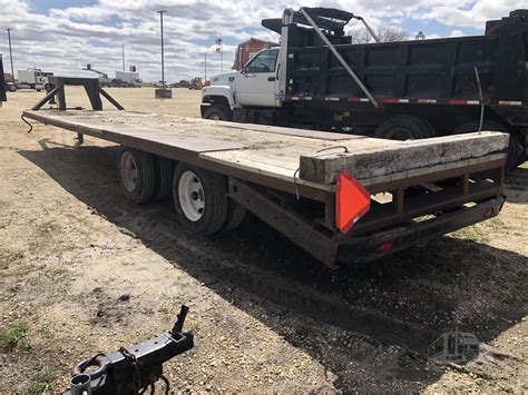 2000 Specially Const 30 Foot Flatbed Trailer For Sale In Manchester