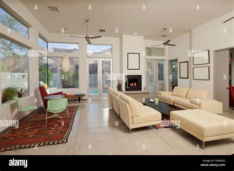 Modern Living Room Stock Photo Alamy