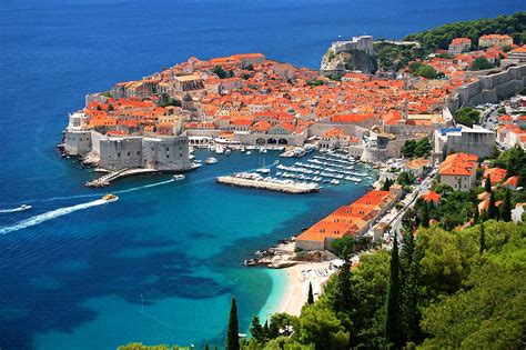 20 cidades incríveis para conhecer na Europa Oriental Zadar