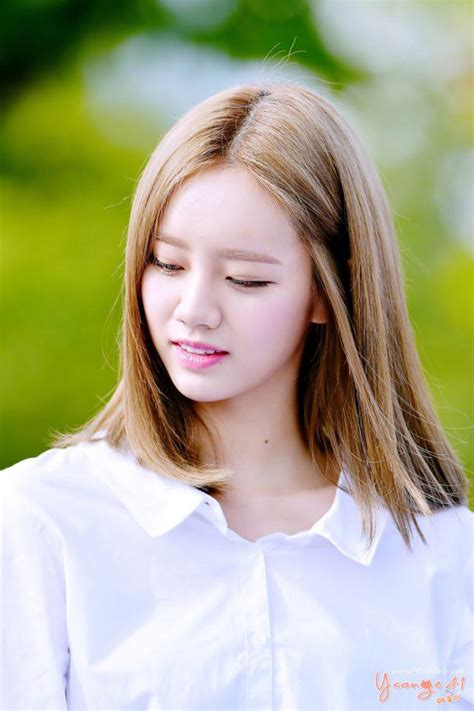 Honestly, i have watched her drama on hyde jekyll me, but i was flat. Photographer captures stunning photos of Hyeri's new hairstyle in public - Koreaboo