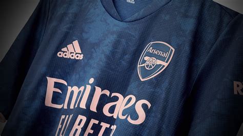 Nouveau Maillot Arsenal Third 202021 Maillots Football