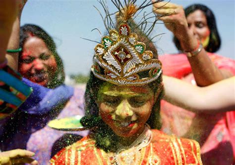Indias Festival Of Colors Photo 13 Pictures Cbs News