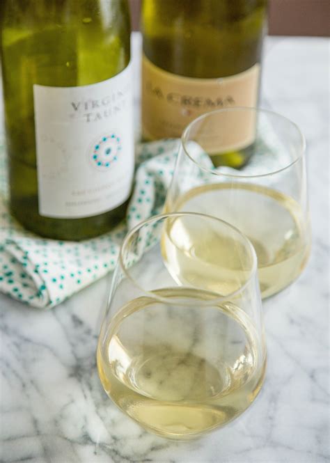 The Best Way To Quickly Chill A Glass Of Wine White Wine Cooking