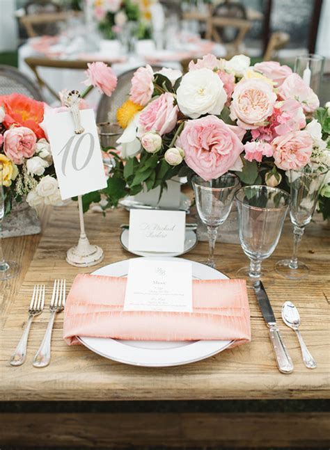 16 Breathtaking Spring Wedding Decor Ideas