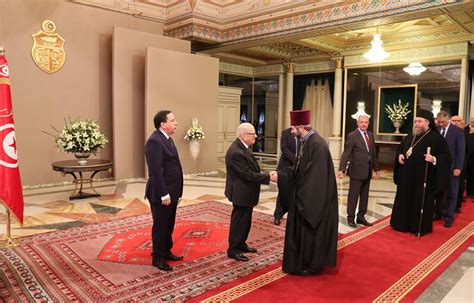 وقال السبسي إن تونس دولة مدنية تقوم على 3 ركائز أساسية وهي المواطنة وإرادة الشعب وعلوية القانون، مشيرًا إلى أن. رئيس الجمهورية الباجي قايد السبسي يتقبل التهاني بمناسبة ...