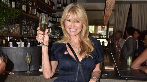 Christie Brinkley Showcases Gorgeous Physique In Stunning Off The