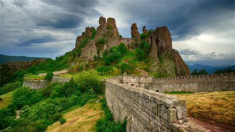 Belogradchik Rocks Fortress Bulwark Bulgaria Desktop Wallpaper
