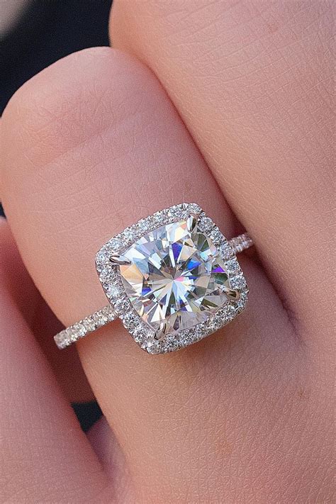 29 Stunning And Unique Engagement Rings Princessbridediamonds Unique