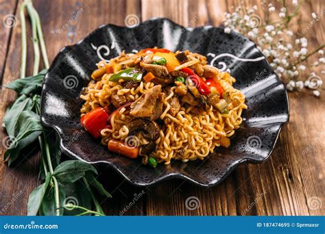 Curly Noodles Wok Chicken Mushrooms Vegetables Stock Image Image Of