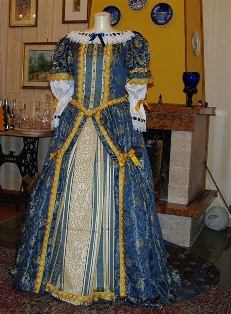 Abito Costume Storico Femminile 1600 Barocco Abito Storico Abiti