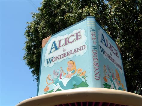 Alice In Wonderland Disneyland Attraction Wikipedia