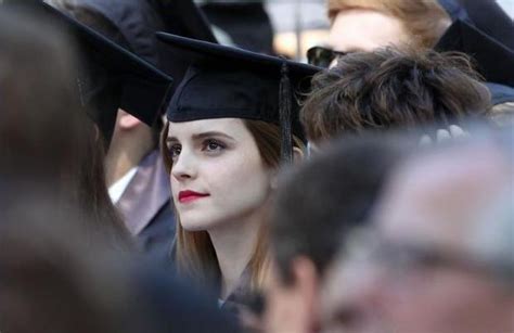 Así Lució Emma Watson En Su Graduación Fotos