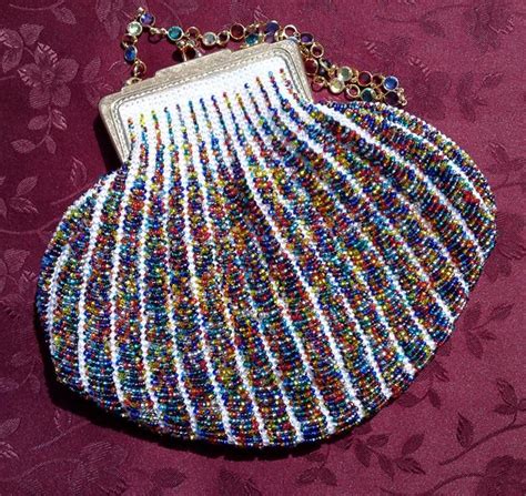 Jewels On White Bead Knitted Handbag Etsy In 2020 Bead Knit Bead