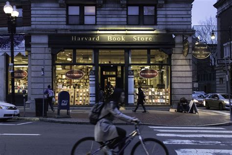 Harvard Book Store Moves Sales Events Online News The Harvard Crimson