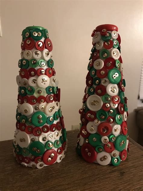 Button Christmas Trees Christmas Crafts Holiday Decor