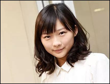 «授賞式 お兄ちゃんだけ来れなかったから よくわかってなかったけど 一応祝ってはくれた‍♂️ #オズワルド». 伊藤沙莉は韓国人ハーフだった!兄は芸人で姉も芸能人？出身 ...