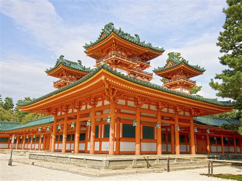 It was the official capital of japan for over one thousand years. Heian Shrine Kyoto Travel Tips - Japan Travel Guide - japan365days.com