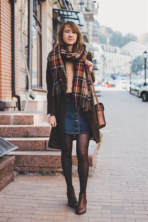 Effortless Fall Skirt Outfit Ideas That You Can Rock This