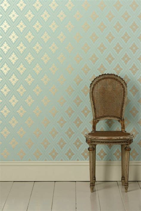 10 Ideas To Decorate Your Interiors With Beautiful Wallpaper Interior
